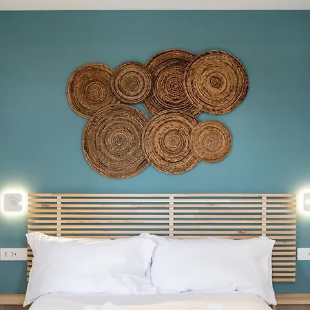 Gentile 46 Blu Luxury Flat