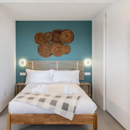 Gentile 46 Blu Luxury Flat Bari