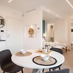 Gentile 46 Blu Luxury Flat *
