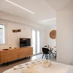 Gentile 46 Blu Luxury Flat