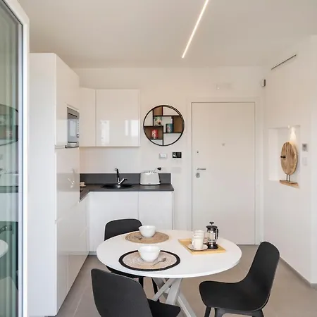 Gentile 46 Blu Luxury Flat * Μπάρι